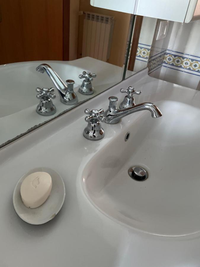 B&B Le Tre Rose Di Maria Pedara Zewnętrze zdjęcie