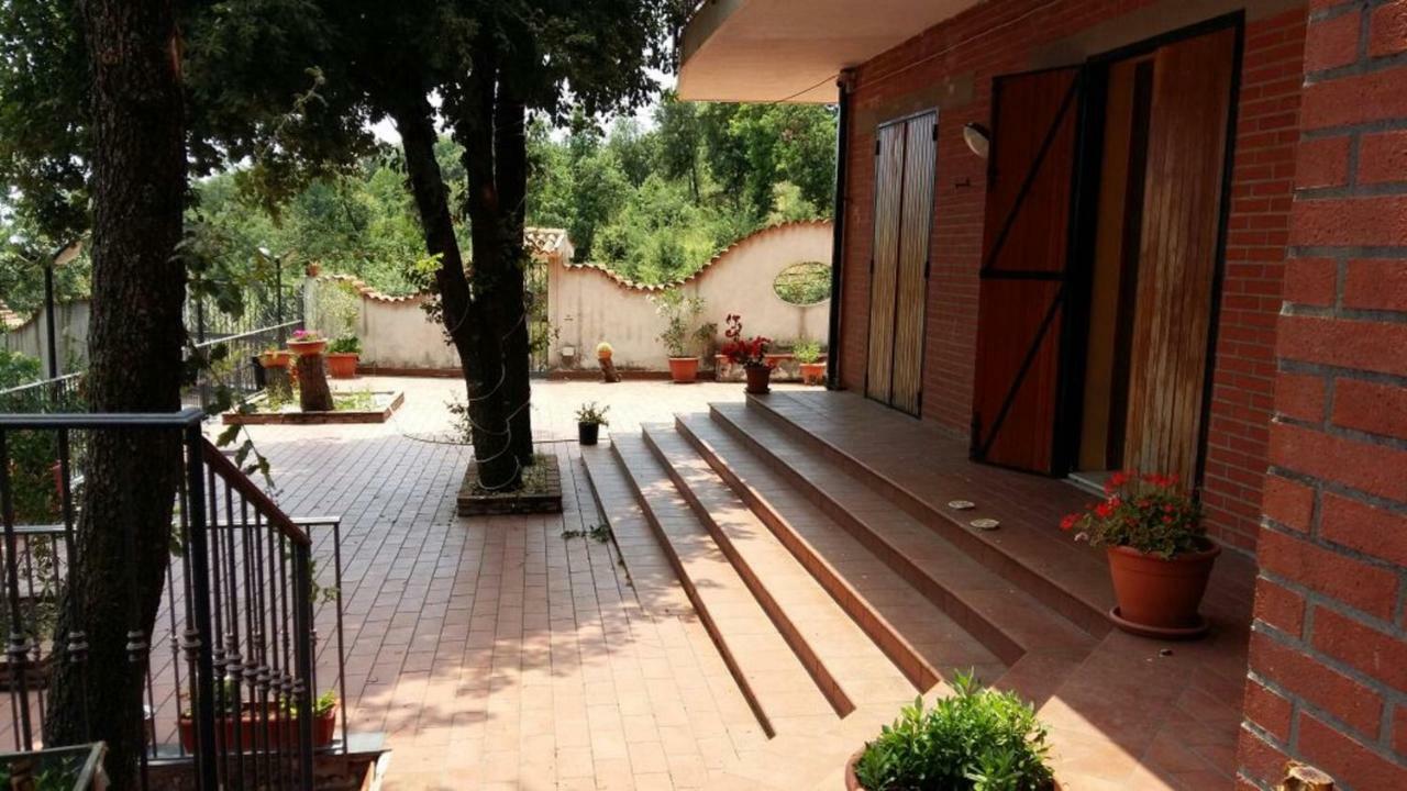 B&B Le Tre Rose Di Maria Pedara Zewnętrze zdjęcie